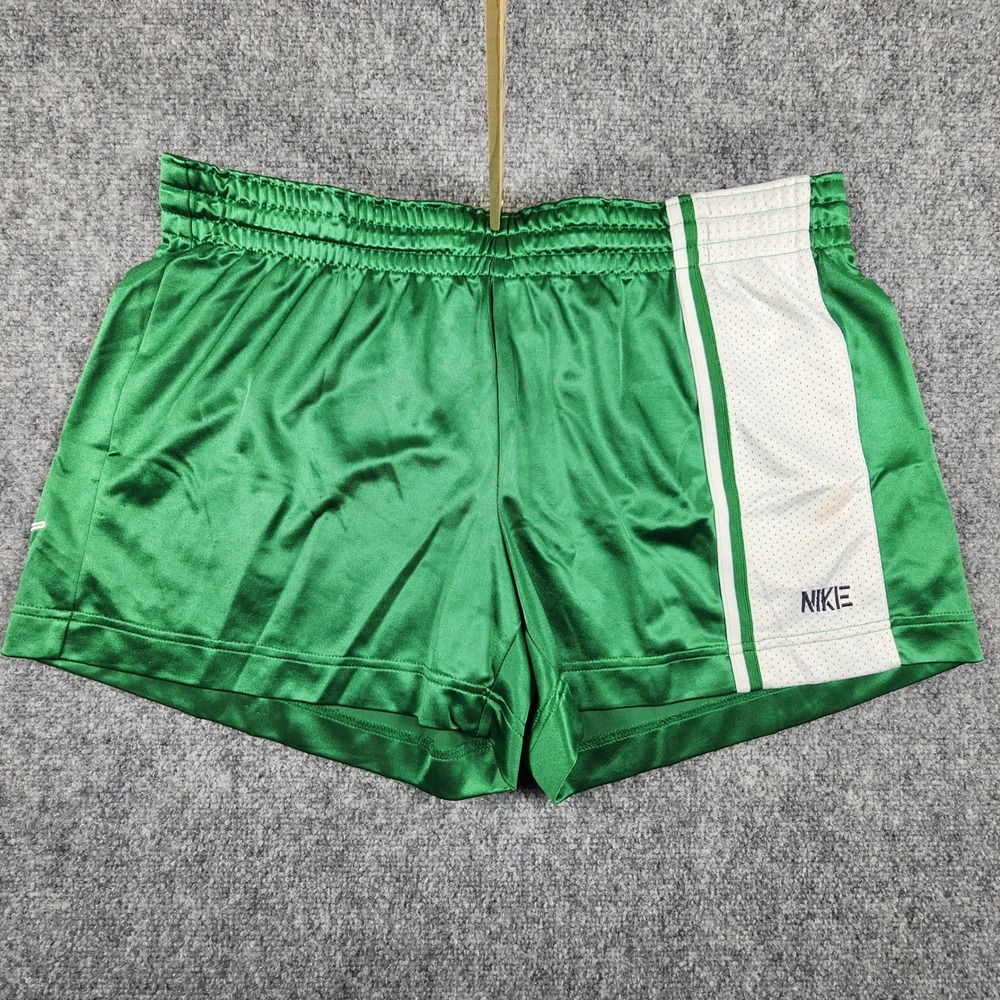 Vintage Nike Green White Mesh Panel Athletic‎ Shorts Boys XL 16-18 Retro Sporty